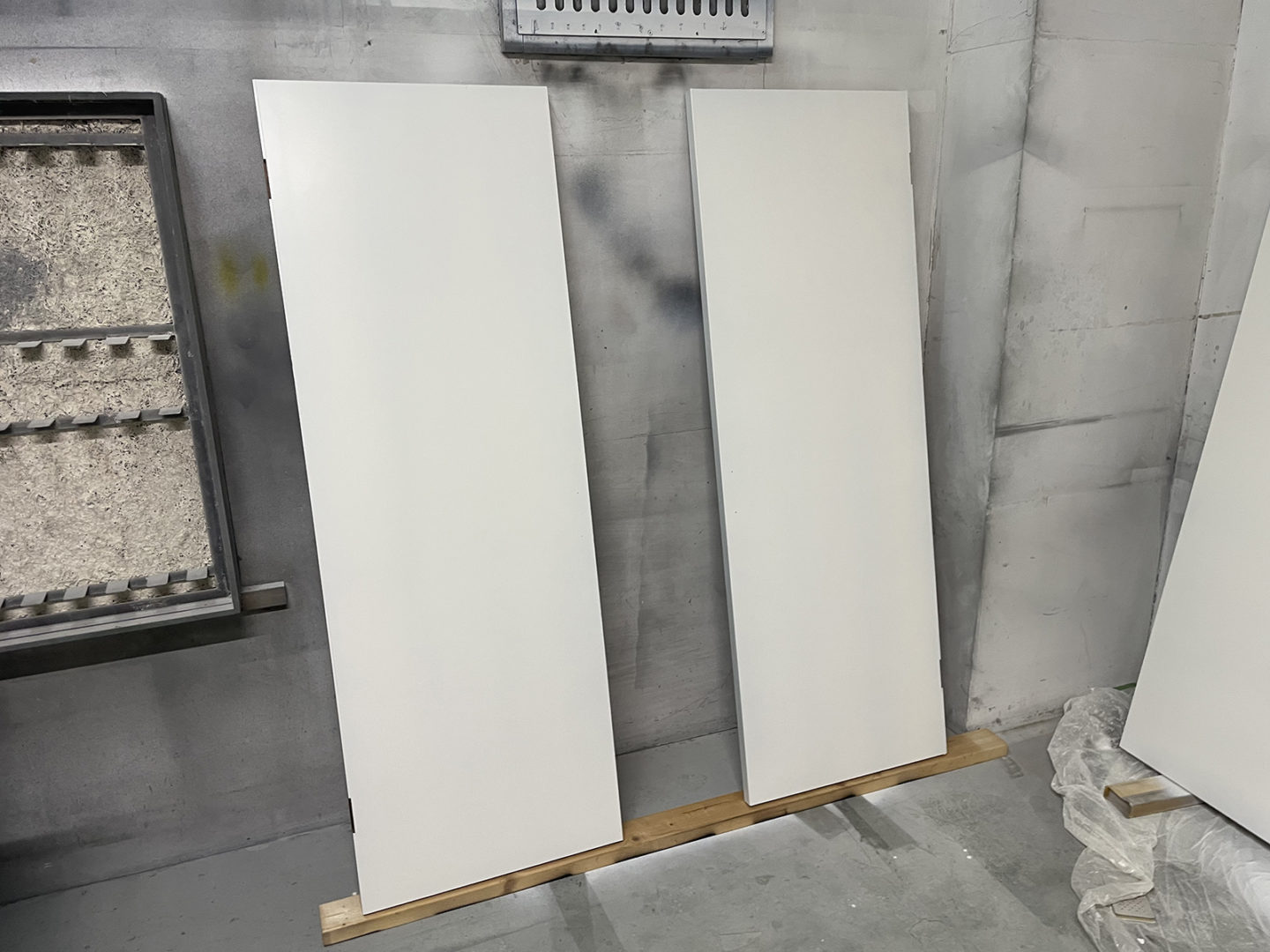 東京都練馬区_建具預かり塗装_施工後