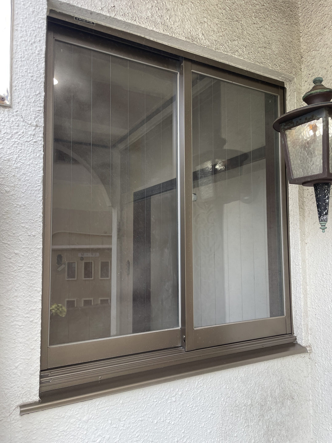 東京都渋谷区_玄関周りアルミサッシ塗装工事_施工後