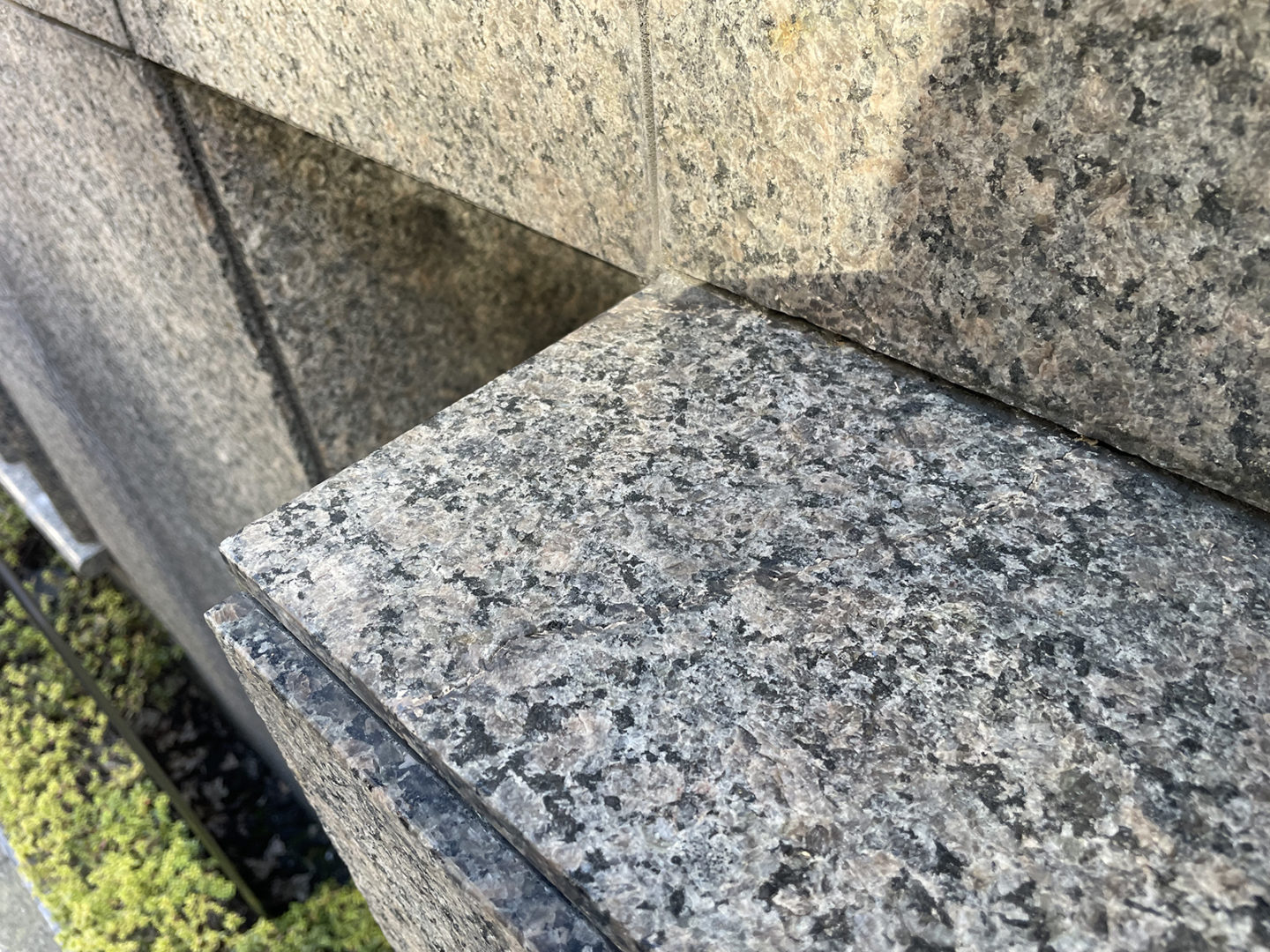 東京都千代田区_外壁タイル・石材補修_施工後