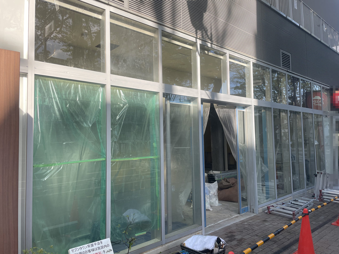 千葉県松戸市_アルミサッシ補修・塗装工事_施工後