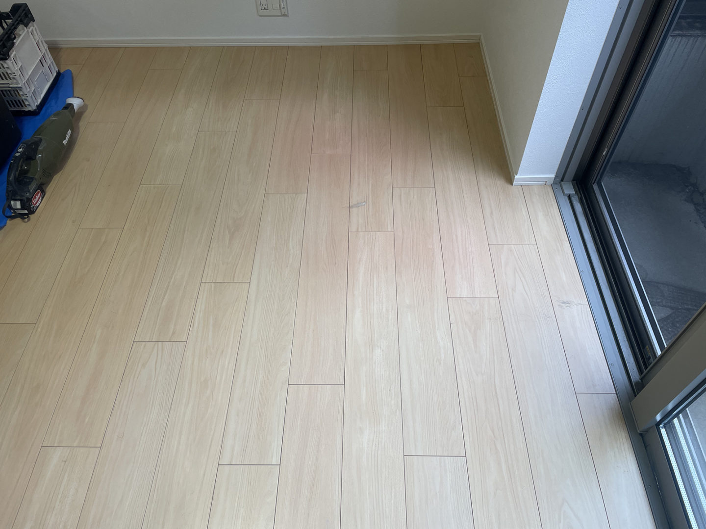 世田谷区_フローリングの染み補修工事_施工前