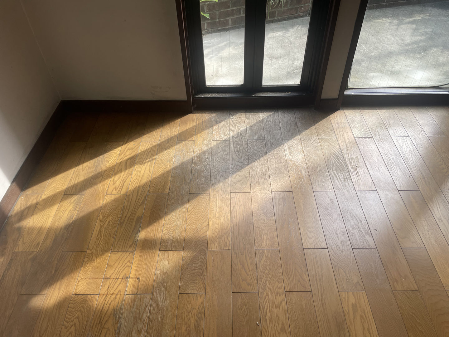 東京都新宿区_フローリング補修工事_施工前