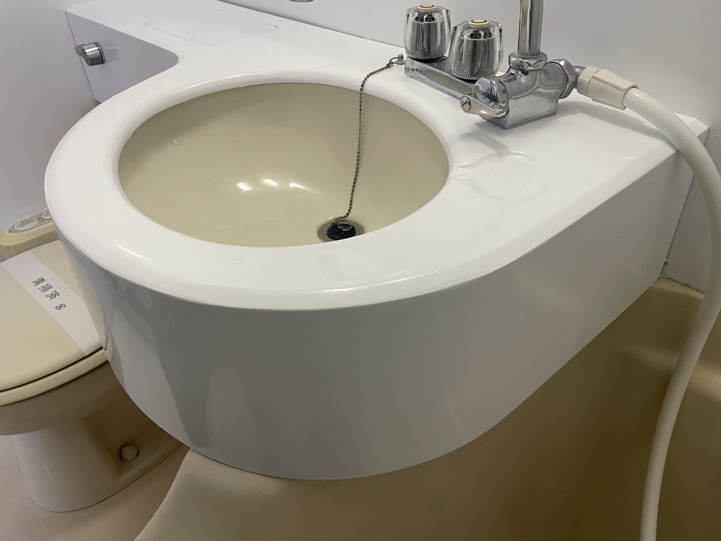 杉並区_浴室洗面台と壁面の再生塗装工事_施工後